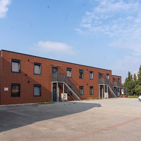 Comfort Housing Apartments Falkensee Buitenkant foto
