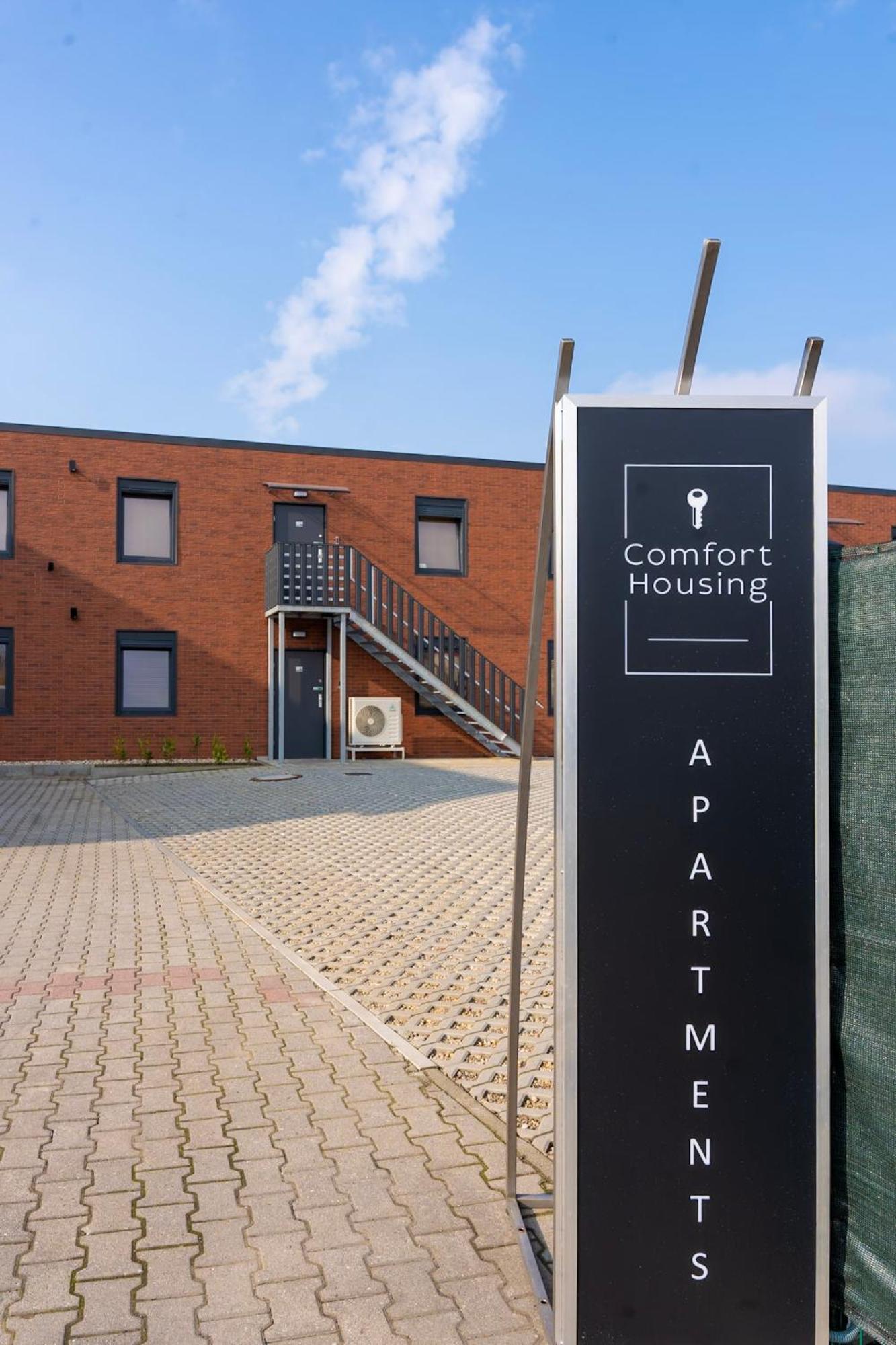 Comfort Housing Apartments Falkensee Buitenkant foto