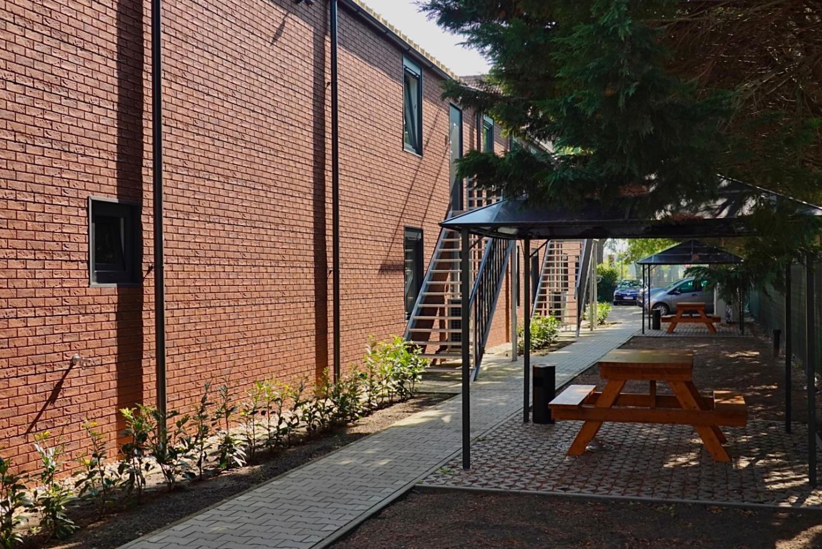 Comfort Housing Apartments Falkensee Buitenkant foto